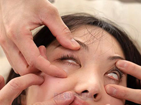 顔面パンスト！変顔羞恥調教　弥生みづき サンプル動画サムネイル